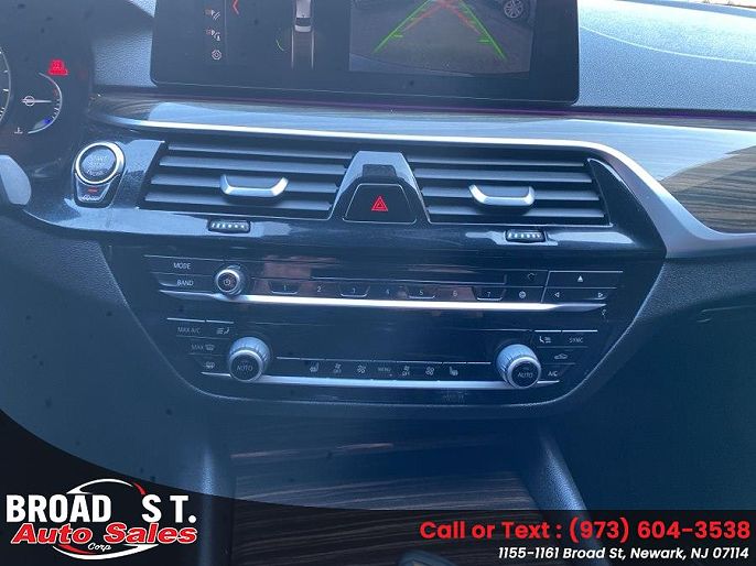 Vehicle view 33