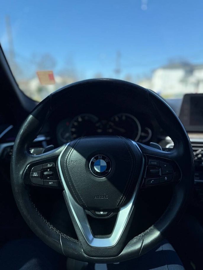 Vehicle view 10