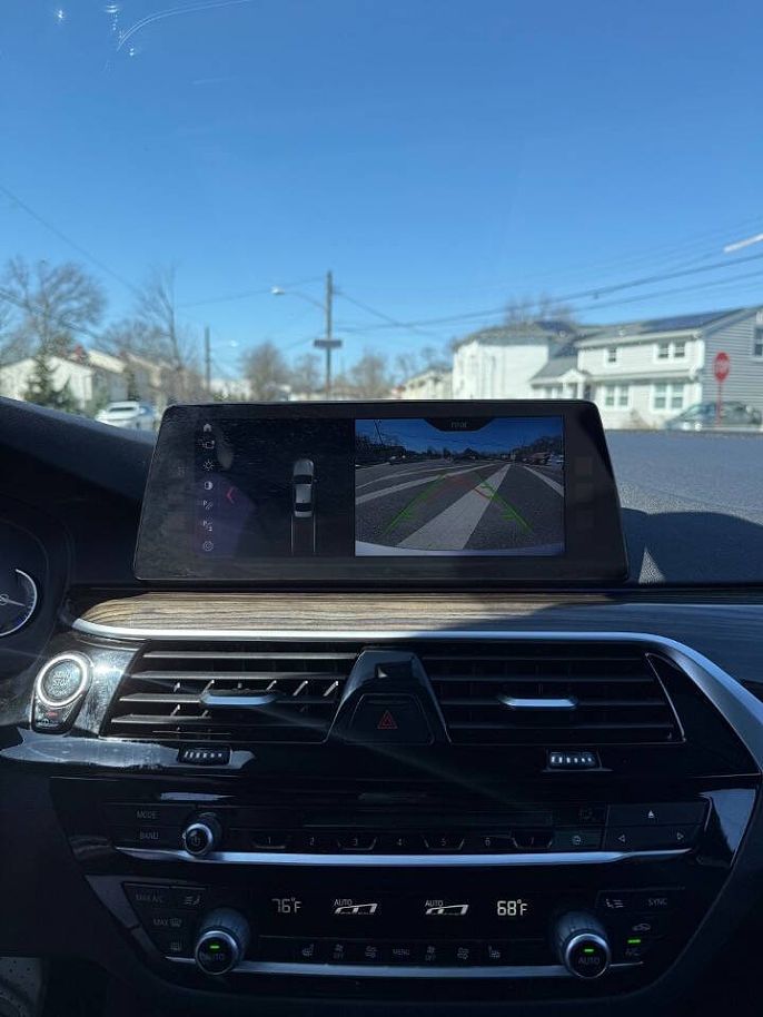 Vehicle view 13