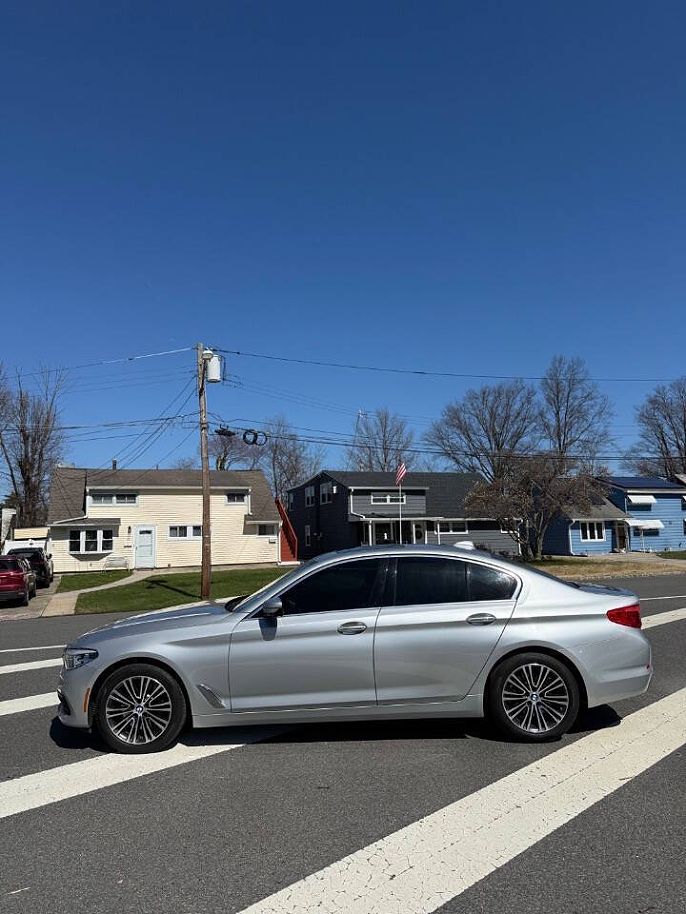 Vehicle view 7