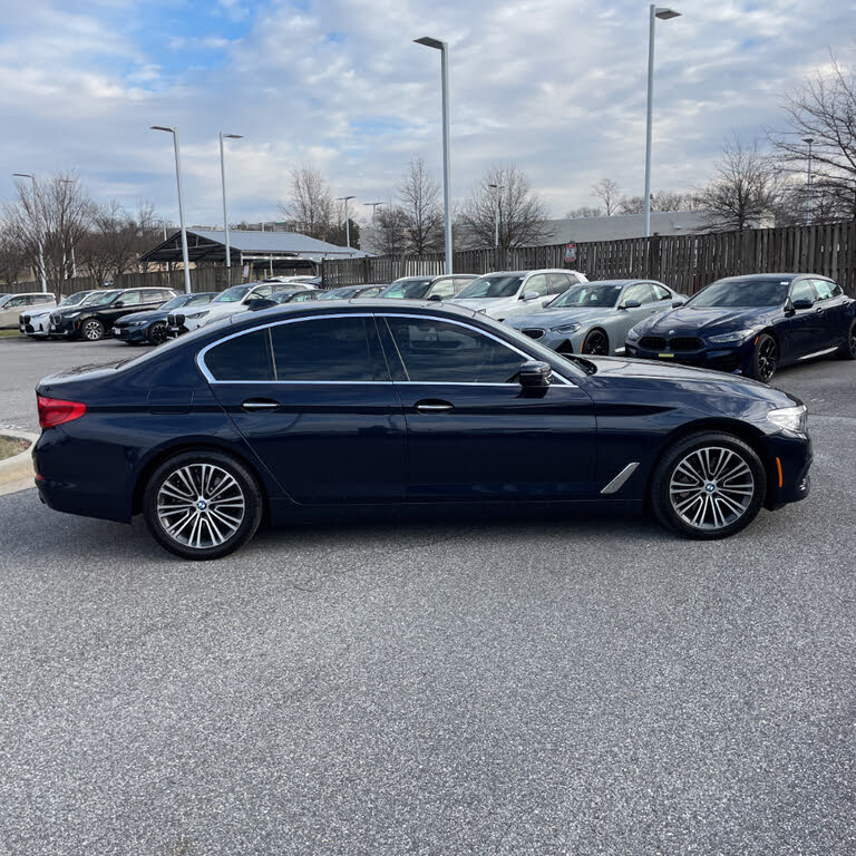 Vehicle view 8