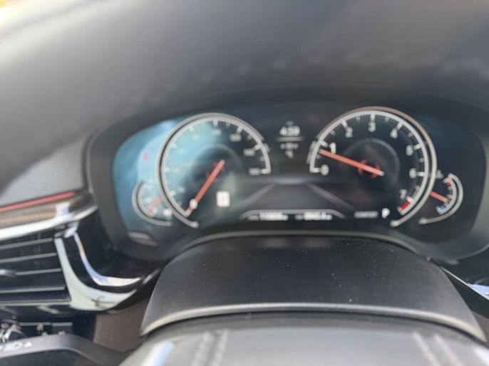 Vehicle view 13