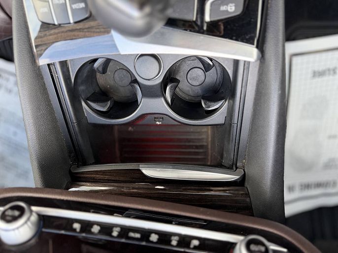 Vehicle view 16