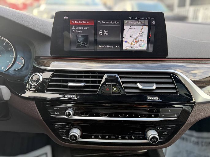 Vehicle view 17