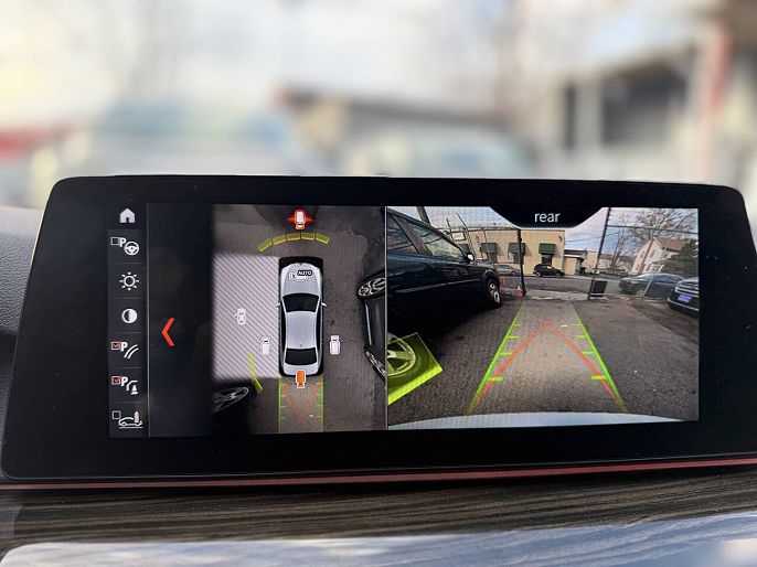 Vehicle view 18
