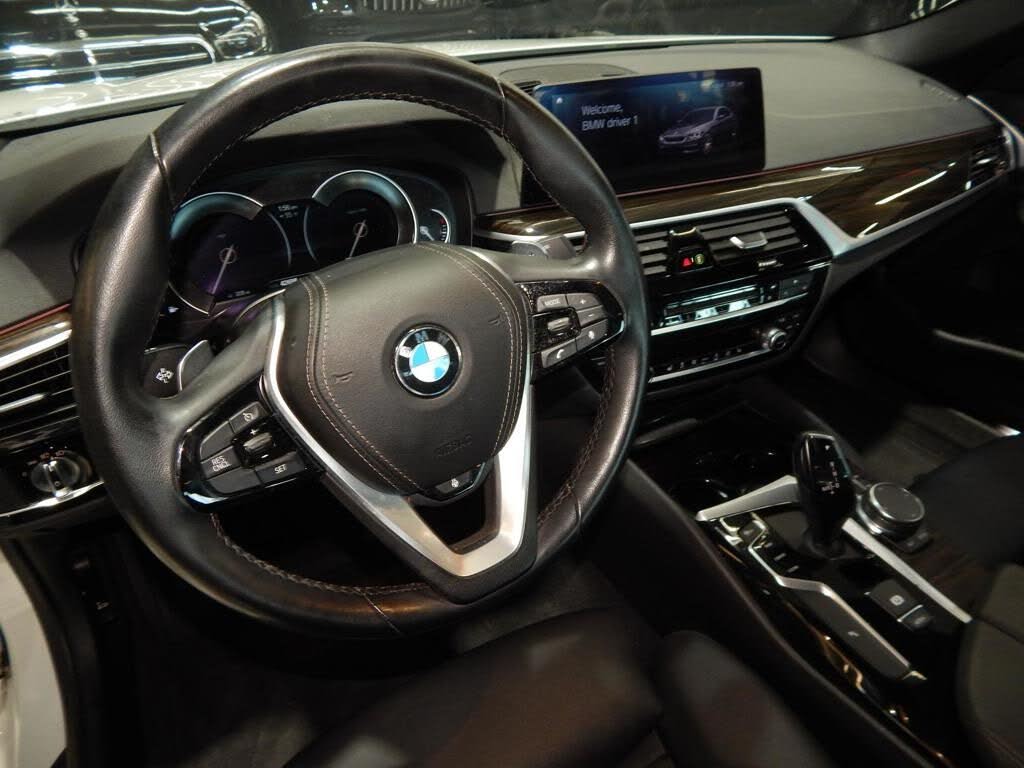 Vehicle view 14