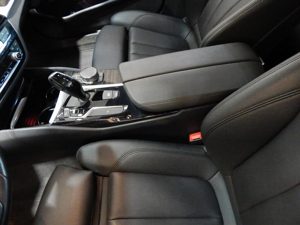 Vehicle view 17