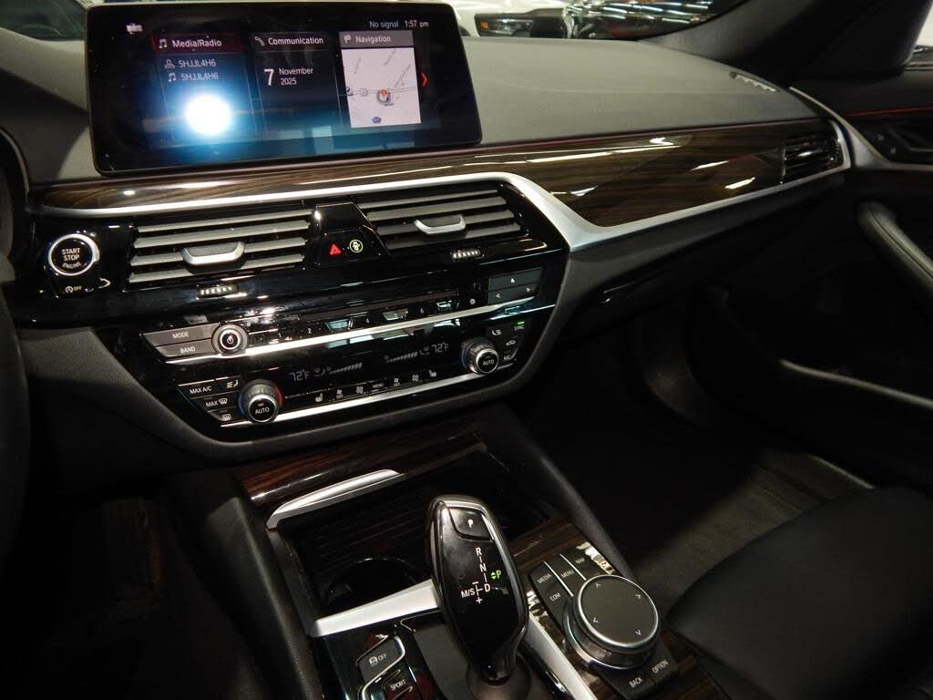 Vehicle view 21