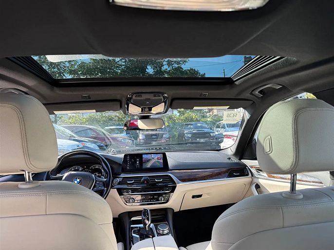 Vehicle view 10