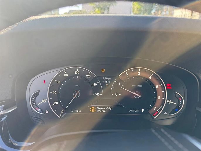 Vehicle view 8