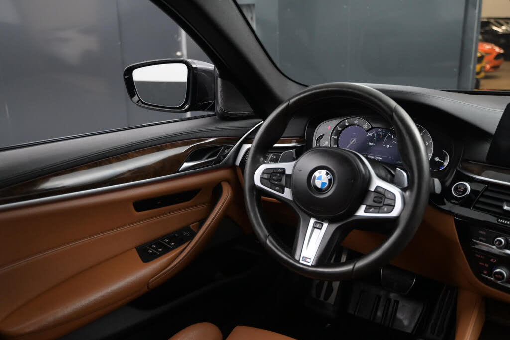 Vehicle view 23