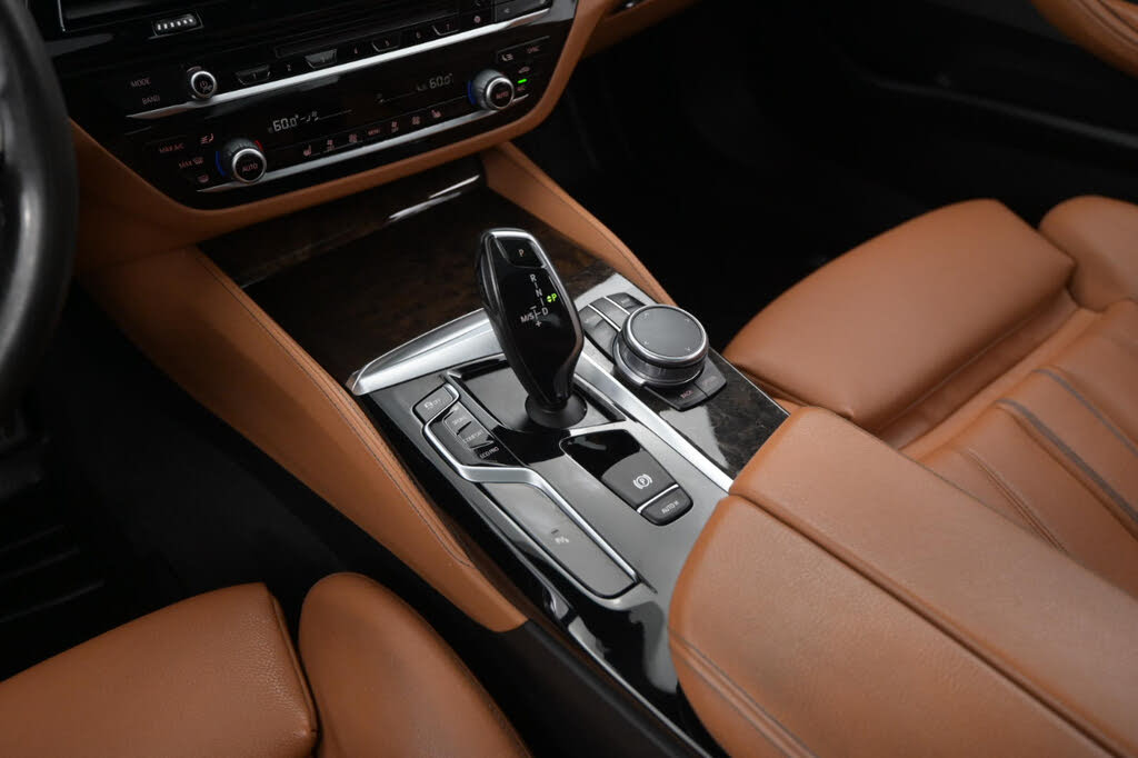 Vehicle view 24