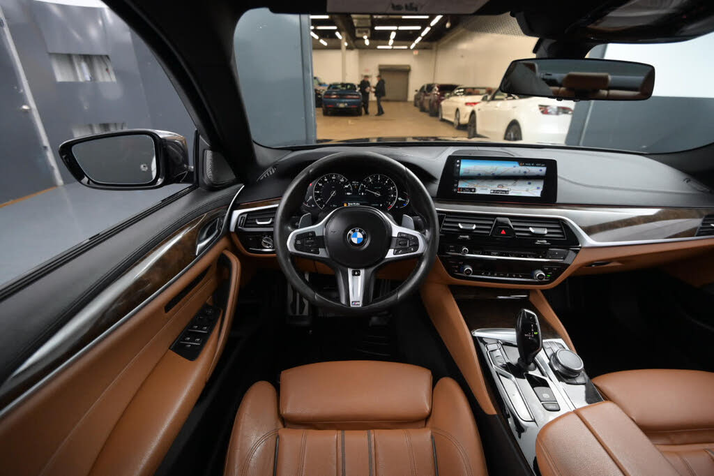 Vehicle view 25