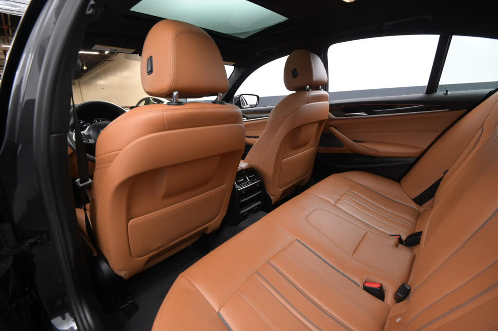Vehicle view 45