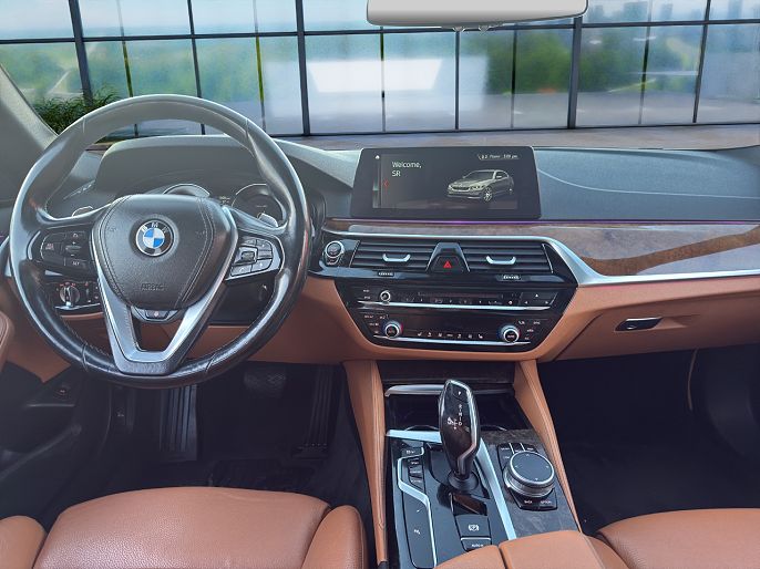 Vehicle view 14