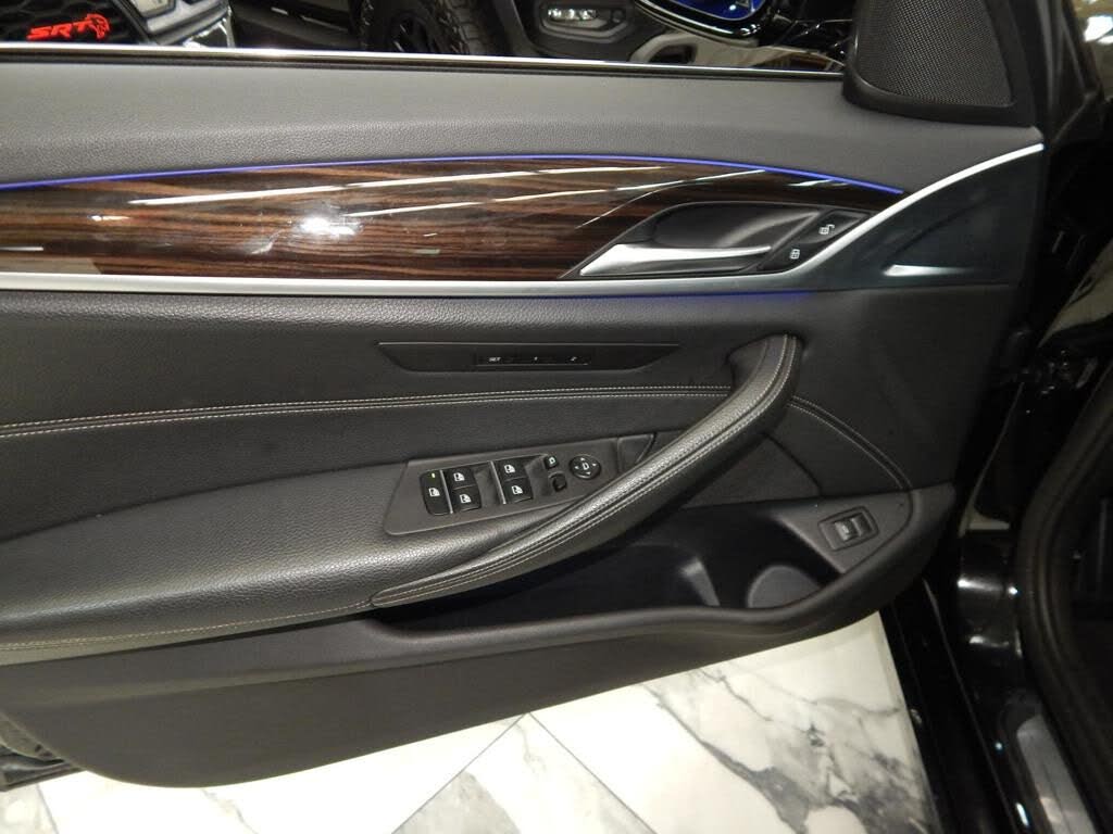Vehicle view 12
