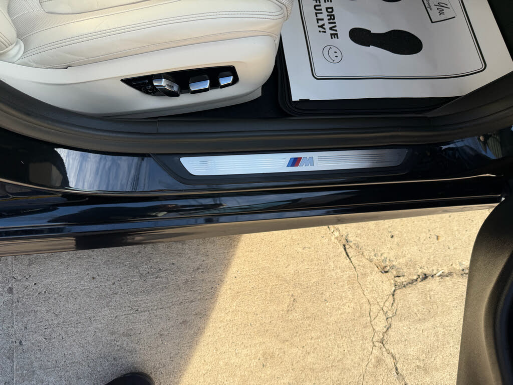 Vehicle view 15