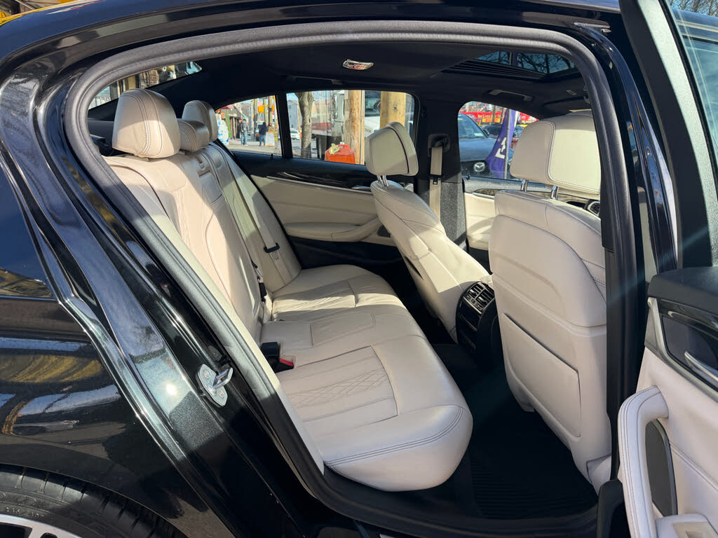 Vehicle view 21