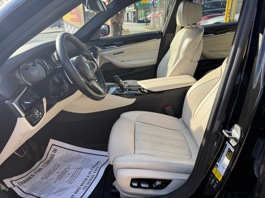 Vehicle view 32