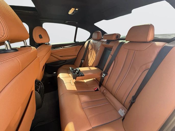 Vehicle view 25