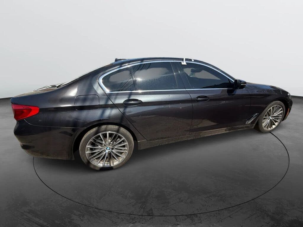Vehicle view 7