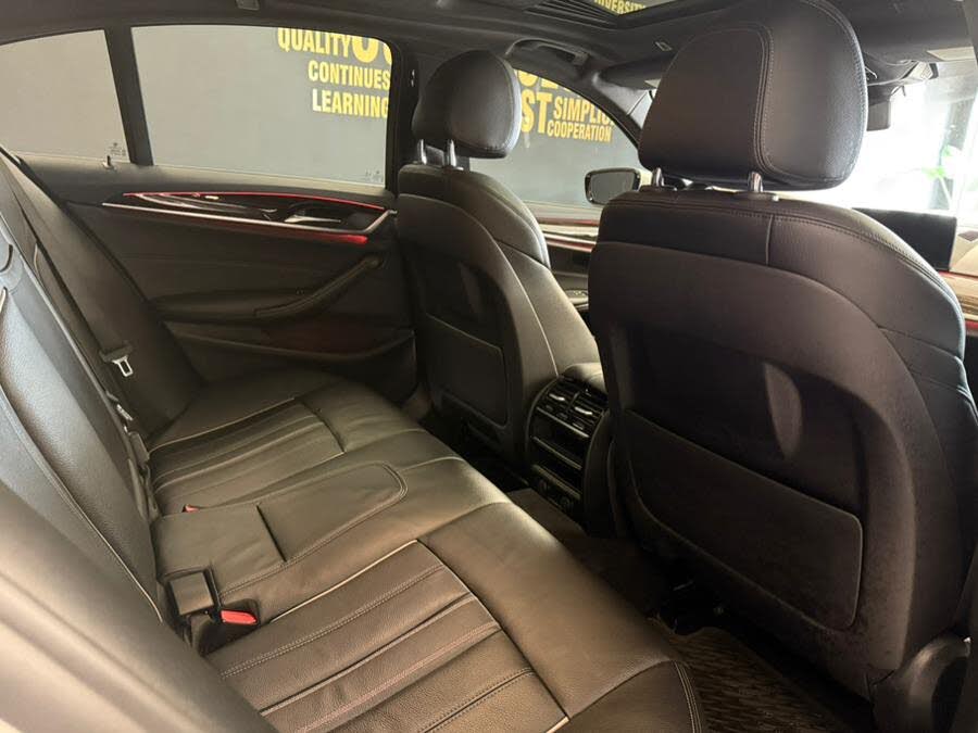 Vehicle view 12