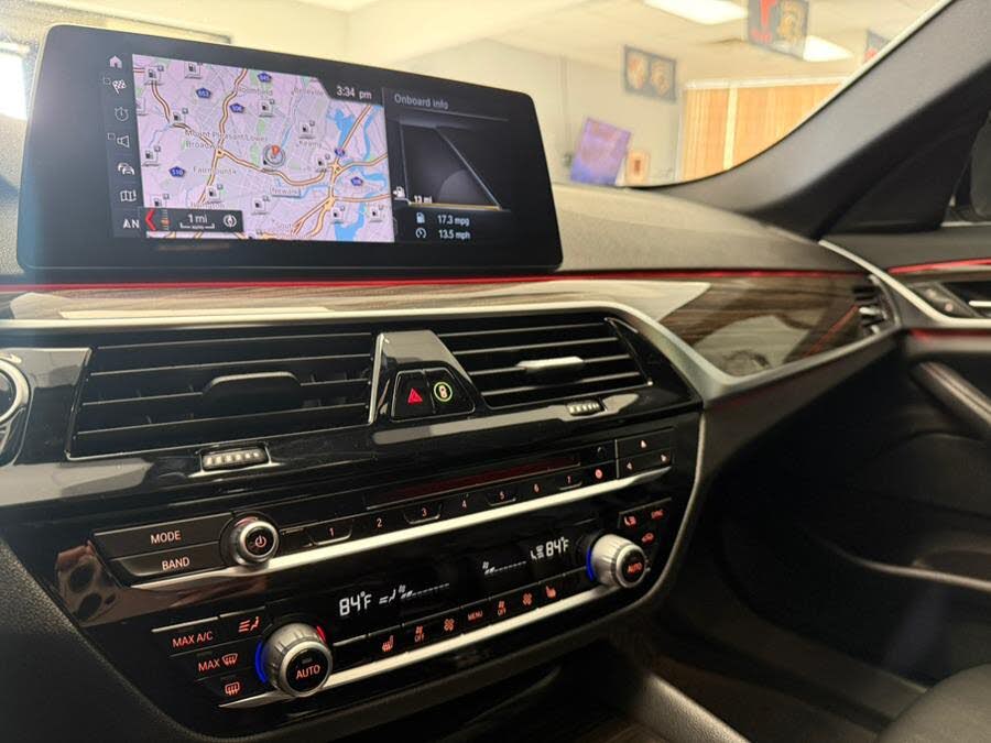 Vehicle view 17