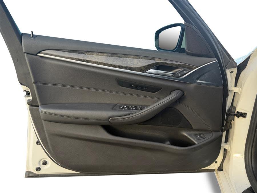 Vehicle view 11