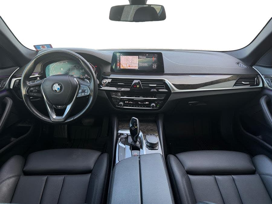 Vehicle view 12