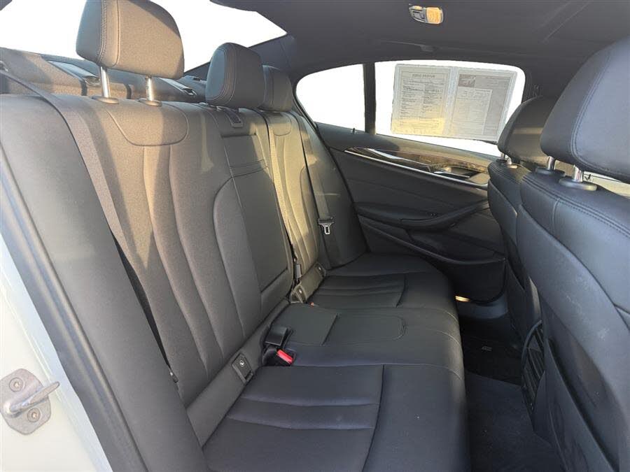 Vehicle view 18