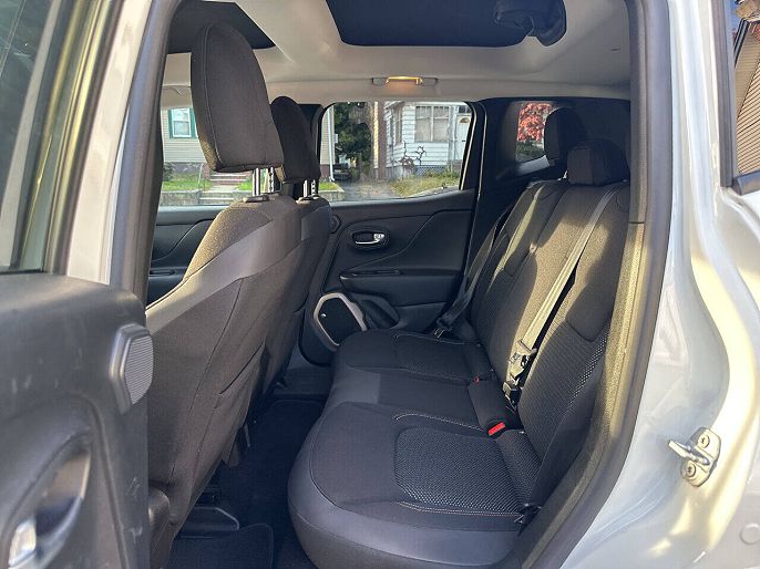 Vehicle view 13