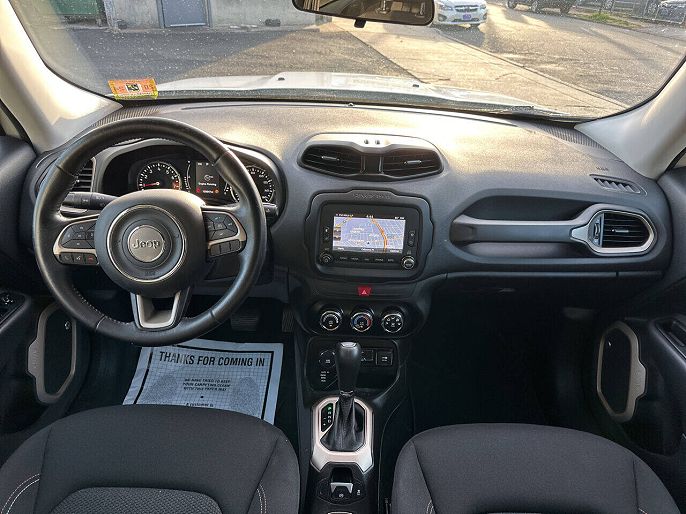 Vehicle view 19
