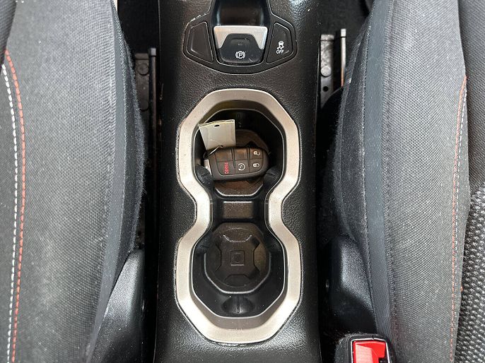 Vehicle view 23