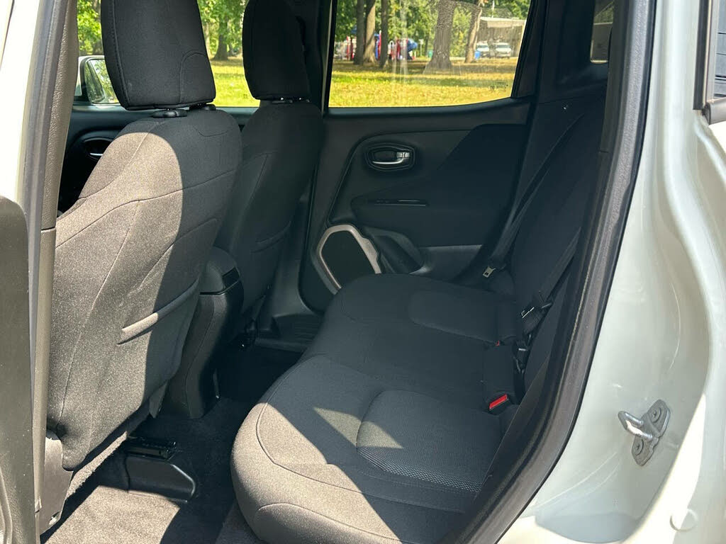 Vehicle view 13