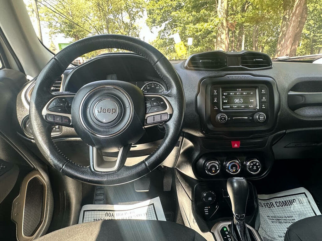 Vehicle view 16