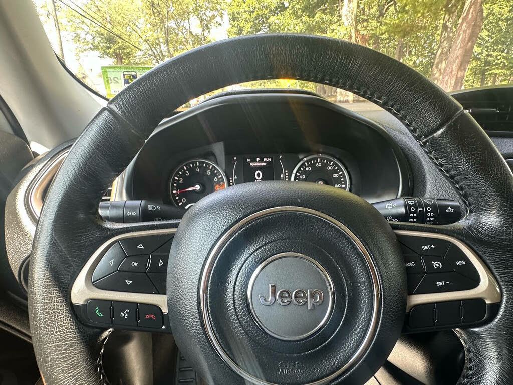 Vehicle view 25
