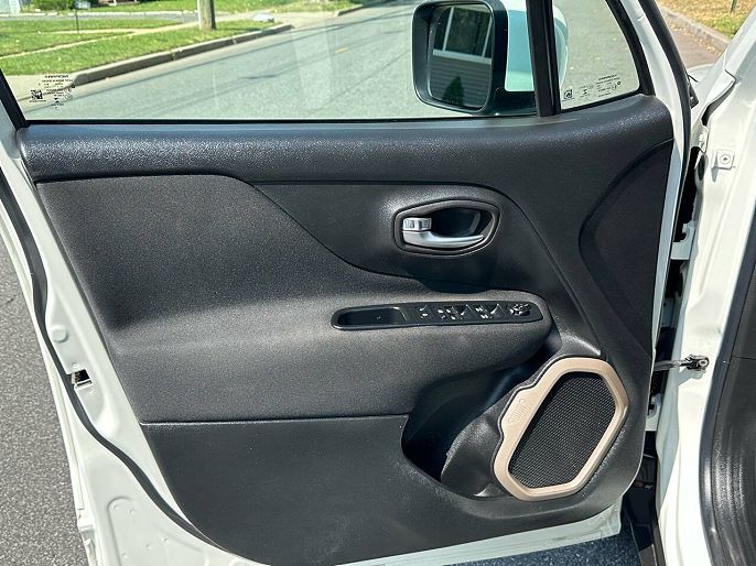 Vehicle view 45