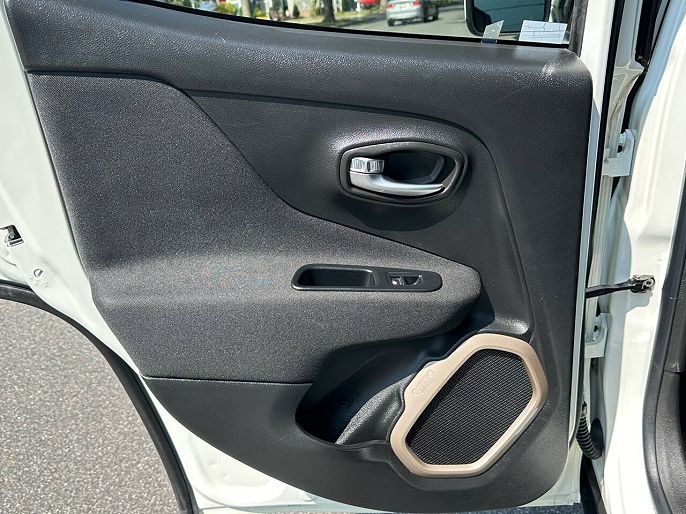Vehicle view 47