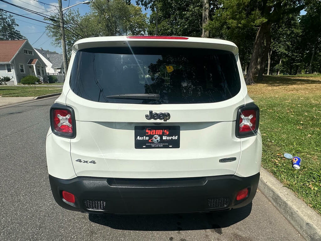 Vehicle view 8