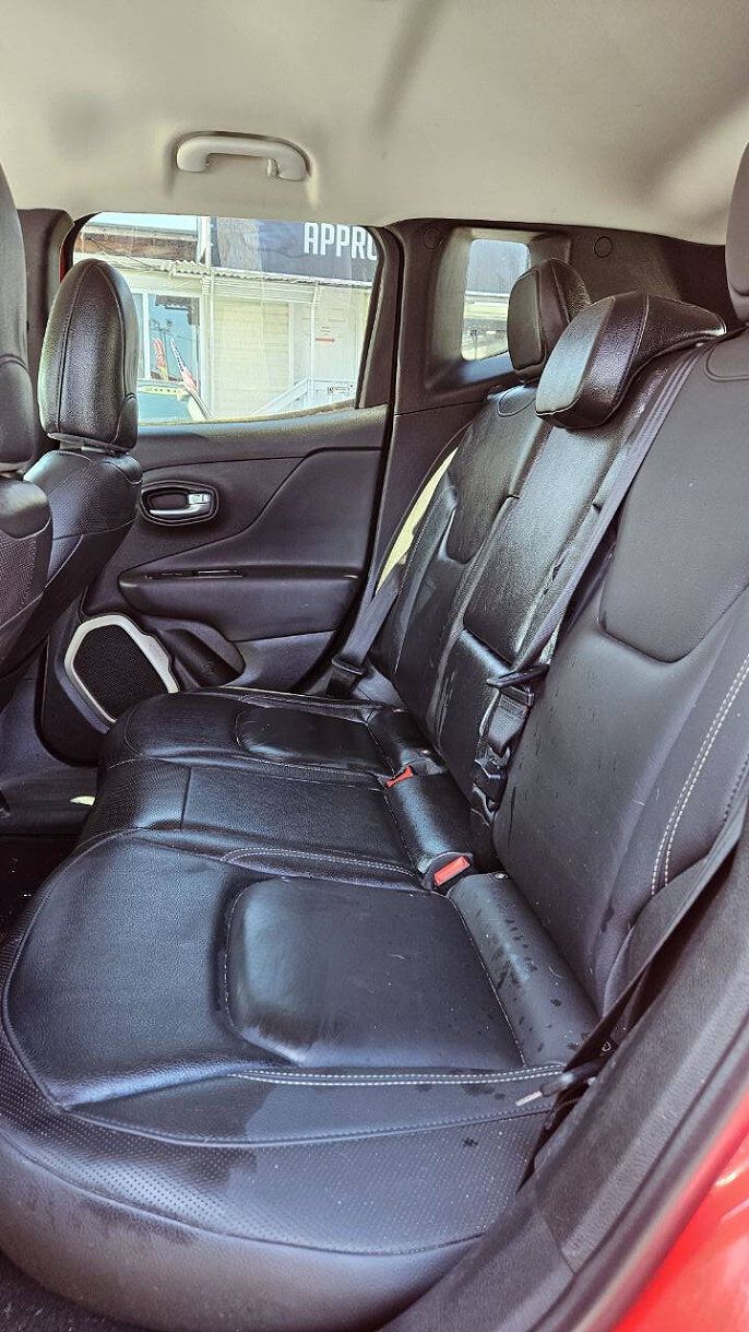 Vehicle view 8