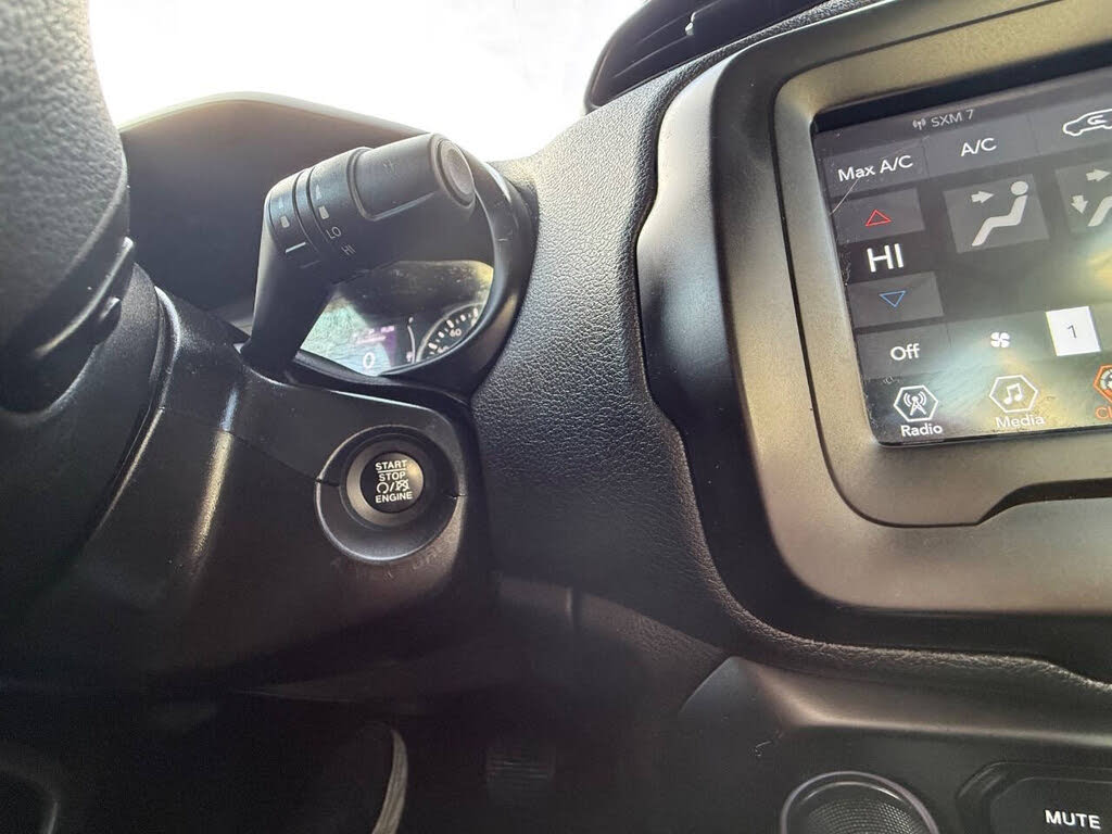Vehicle view 15