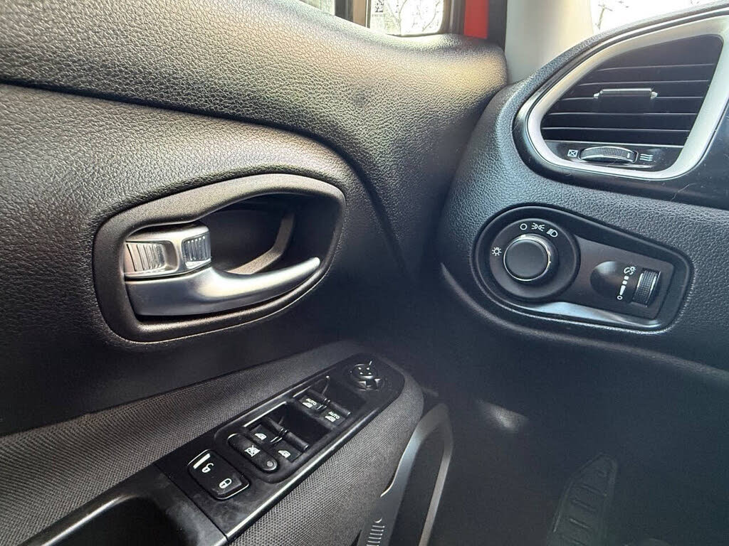 Vehicle view 22
