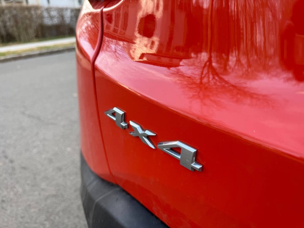 Vehicle view 9