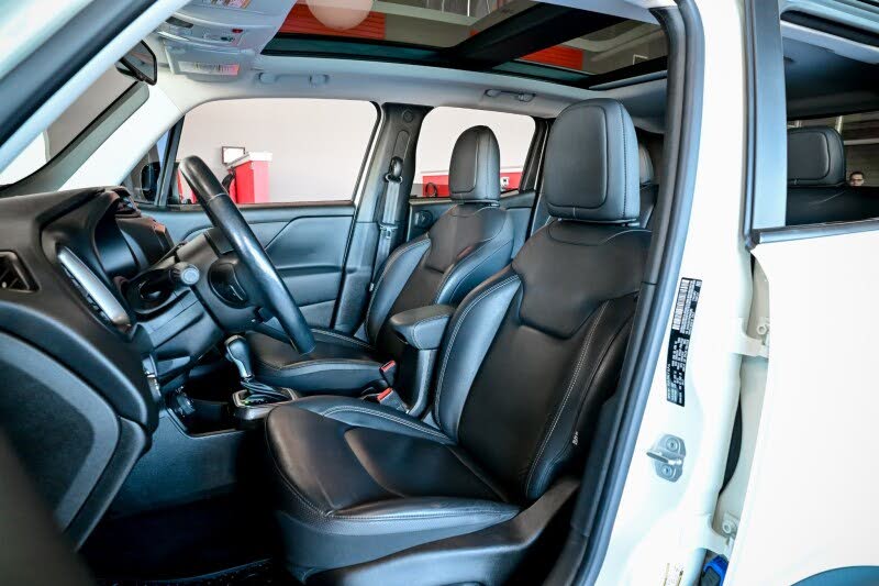 Vehicle view 13