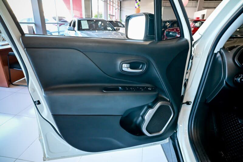 Vehicle view 14