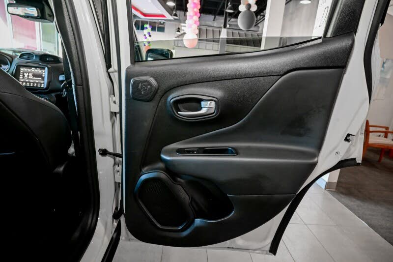 Vehicle view 23