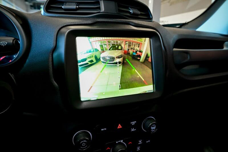 Vehicle view 35