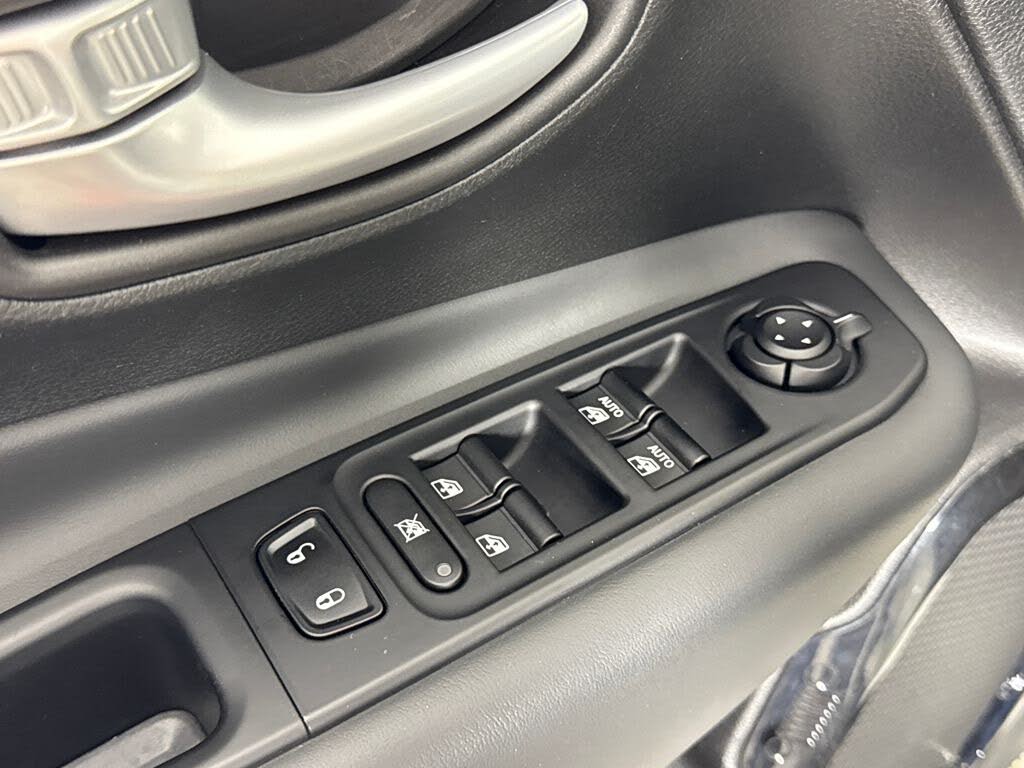 Vehicle view 16