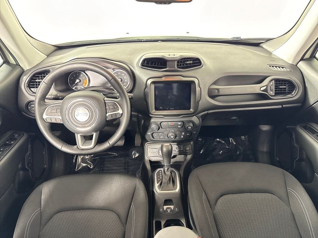 Vehicle view 35