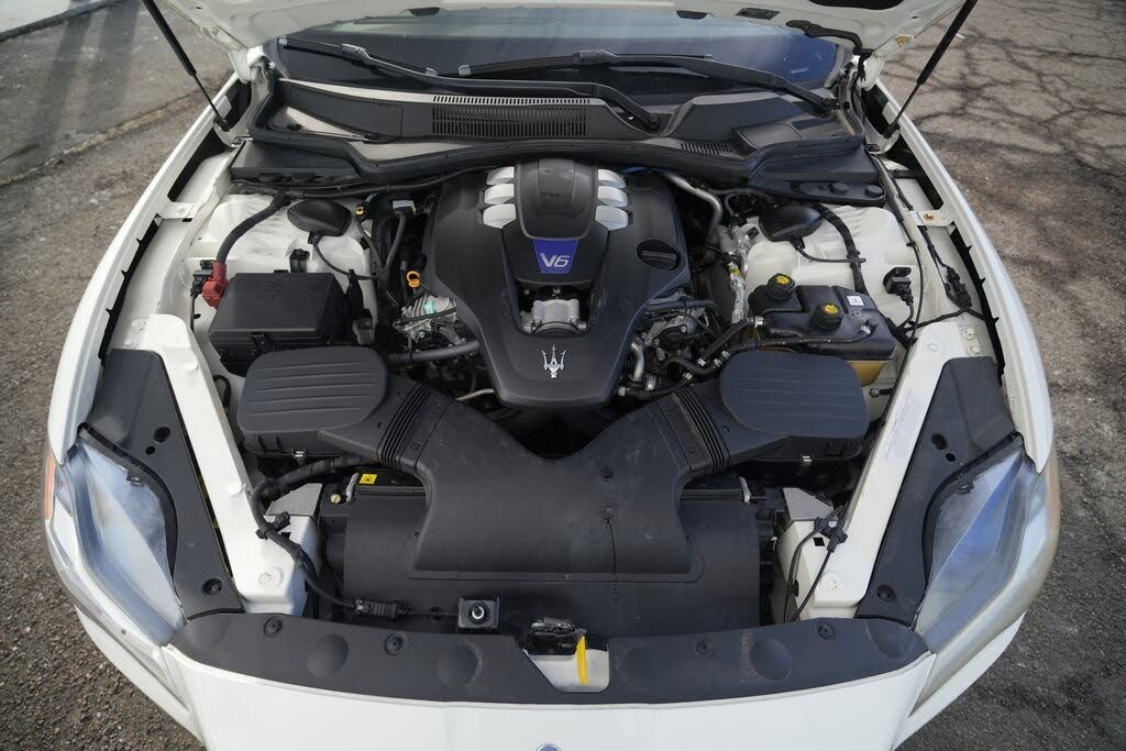 Vehicle view 17